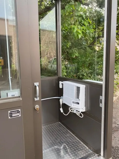 Guard Shack - Image 6