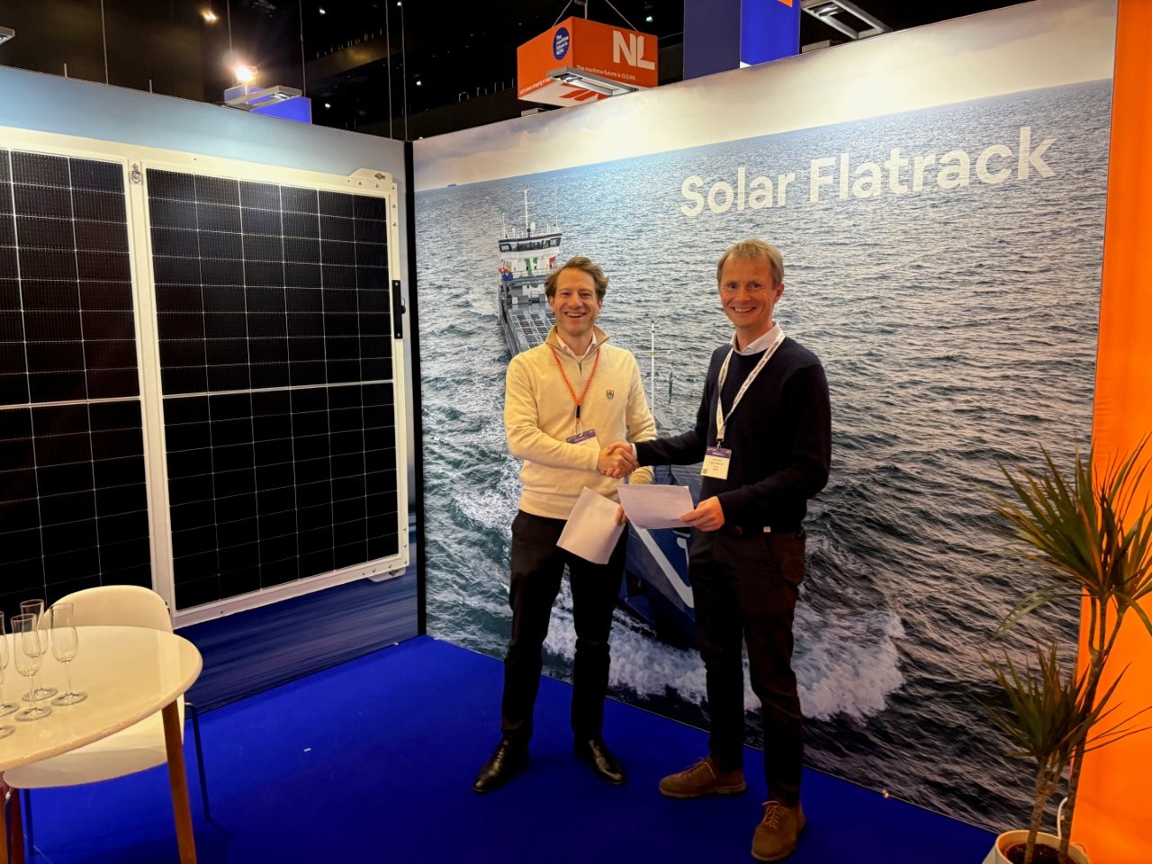 Wattlab to equip world’s largest battery-powered bulker with solar energy system