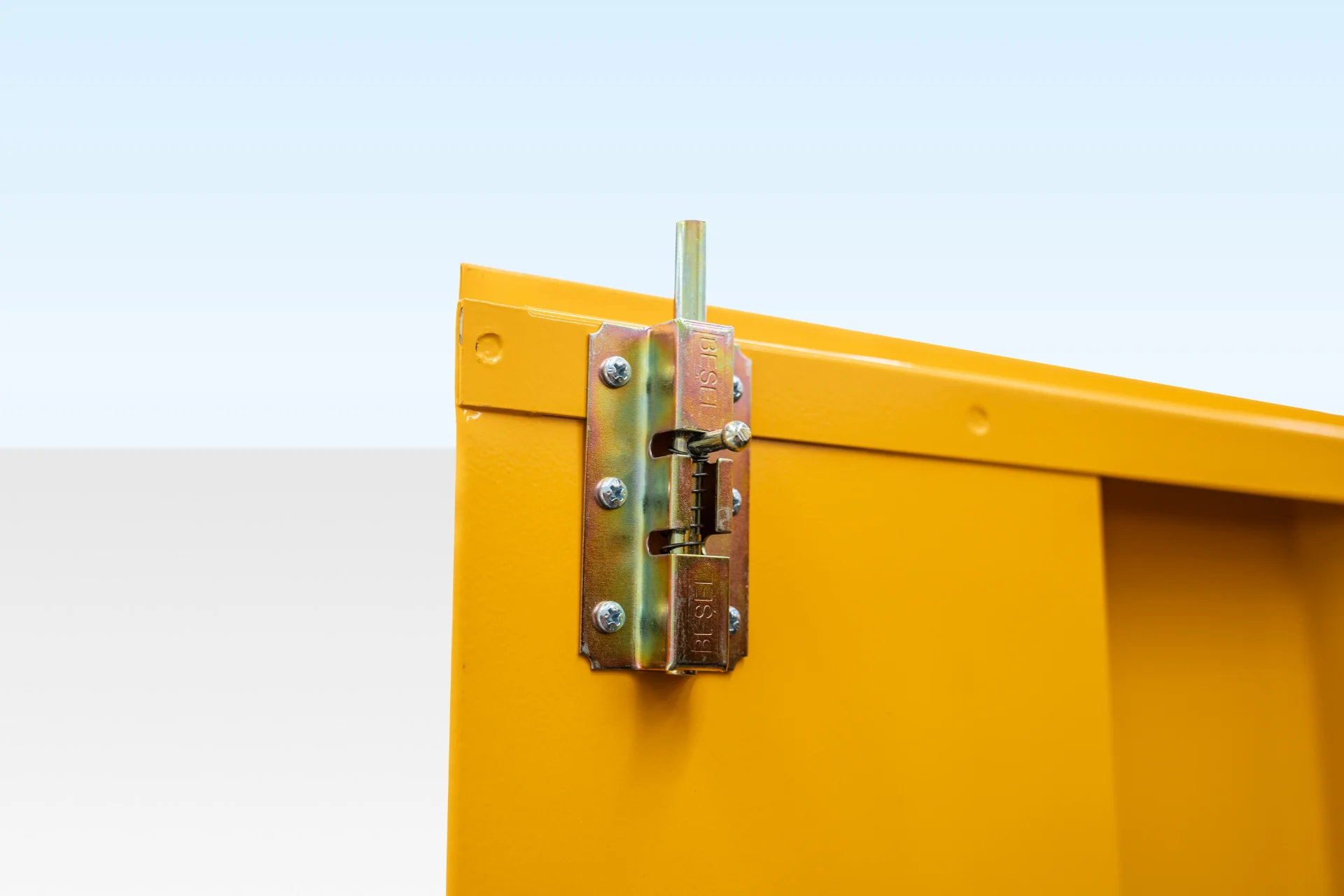 Flat Pack Double IBC Store - Image 11