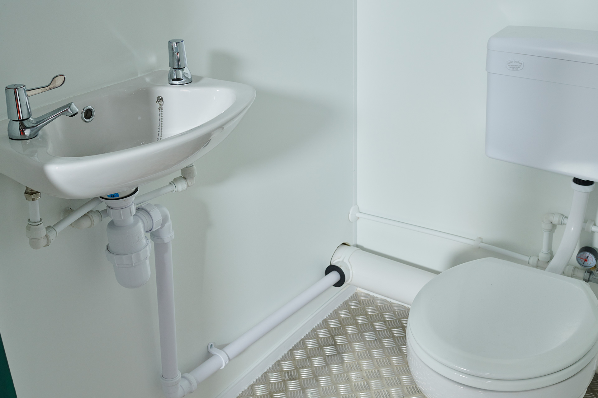 Steel AV Twin (1+1) Toilet - Image 8