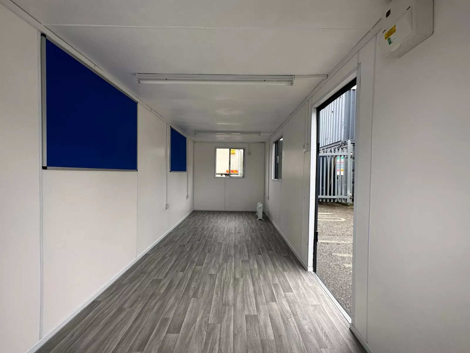 20ft x 8ft Anti-Vandal Office Container - Image 5